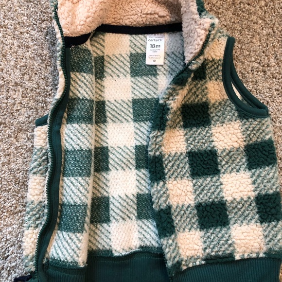 Carters 18 Month Green & Cream Sherpa Zip Up Vest- EUC - Picture 3 of 11
